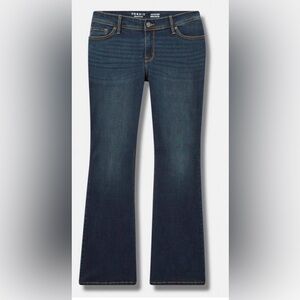 NWT - Torrid - Luxe Slim Boot Jean Size 26